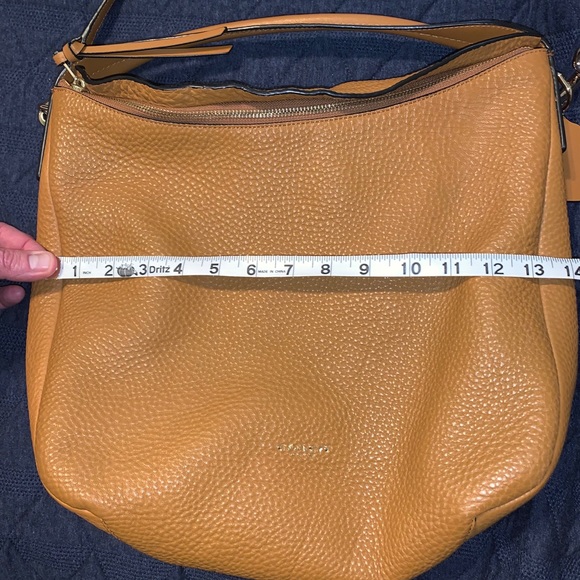 Genuine leather Coach bag - Picture 9 of 12